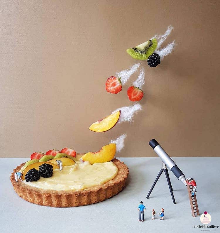 Food Artist Transforms Cakes Into Mind-Blowing Miniature Scenes Of Life