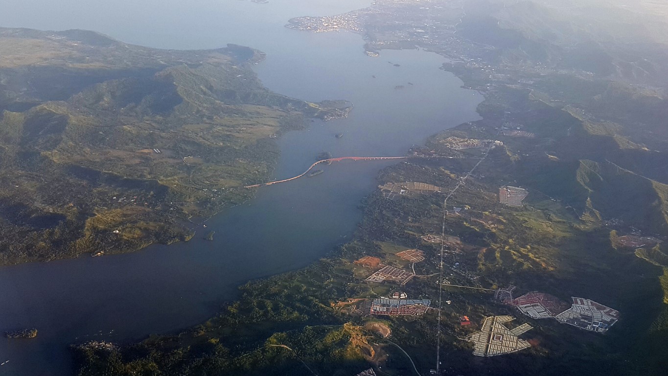 aerial view of the san juanico bridge spanning the strait between leyte and samar
