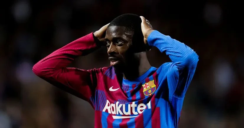 Ousmane Dembele's agent flies to Barcelona for 'key week of negotiations'