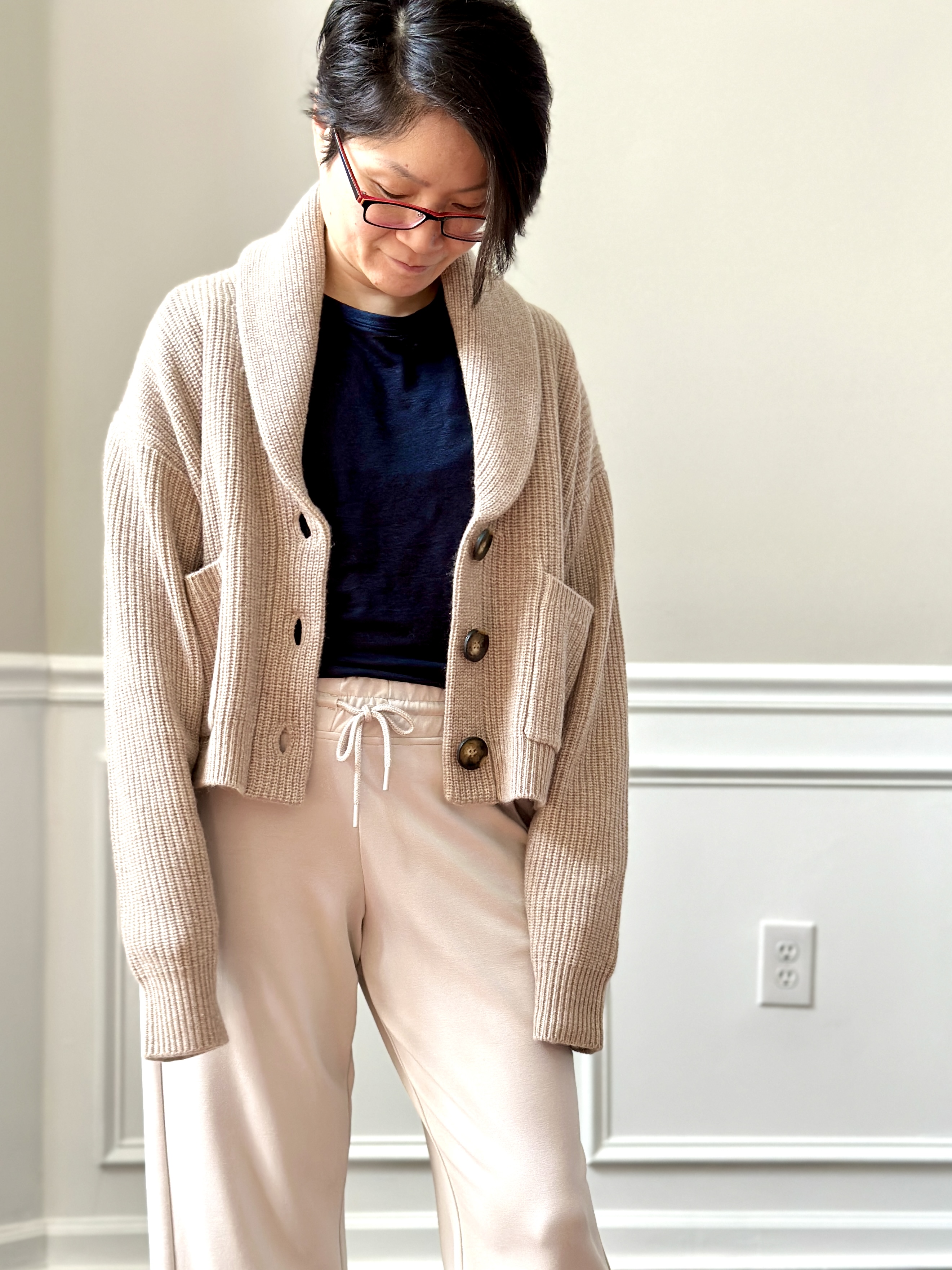 Fit Review Friday! Naked Cashmere Lavina Shawl & Banana Republic Morgan  Cotton Cardigan