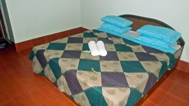 the big bed of a room at Haven of Fun Resort in San Antonio, Dalupiri Island, Northern Samar