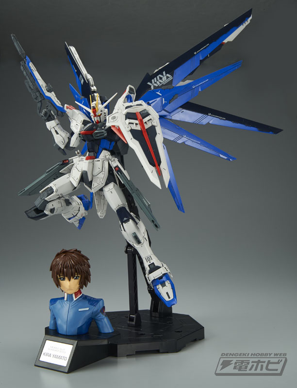 本物の フリーダムガンダムVer.2.0 MG x Figure-rise Bust ロボット