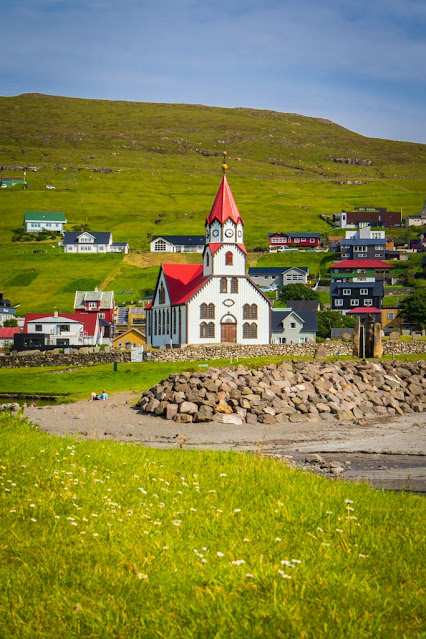 Sandavágur-Chiesa-Church-Kirkja