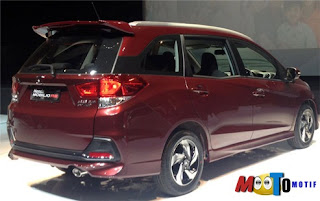 spesifikasi mobil honda mobilio tipe s