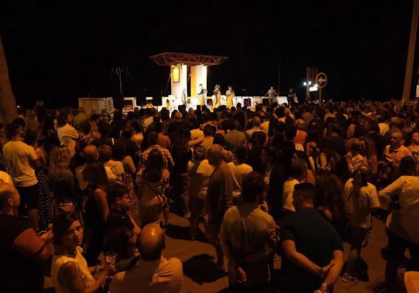 El Paseo Marítimo de Cádiz vibrará con el Carnaval en la noche del Trofeo Carranza 2025 El Paseo Marítimo de Cádiz vibrará con el Carnaval en la noche del Trofeo Carranza 2025