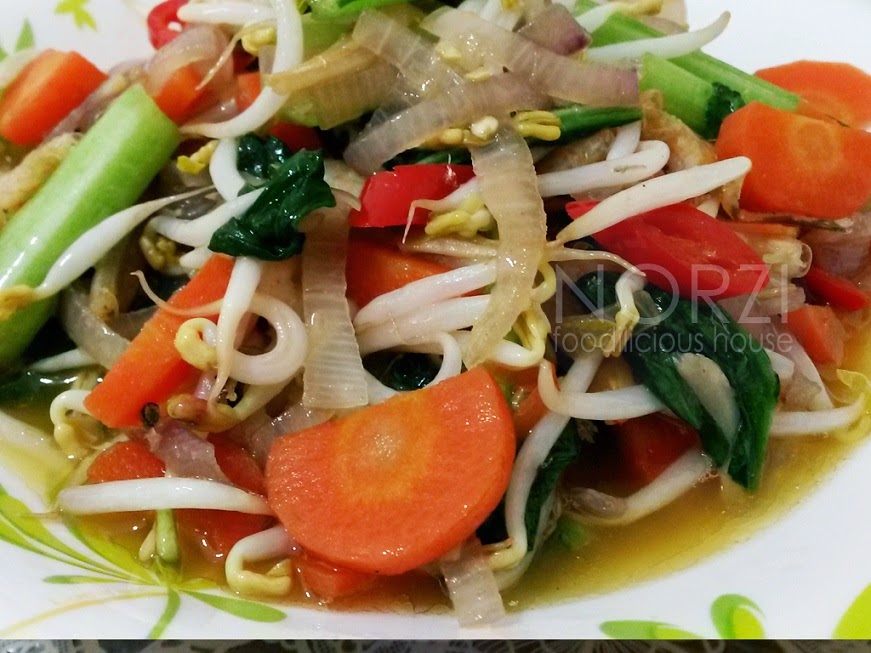 NORZI FOODILICIOUS HOUSE: RESEPI : SAYUR CAMPUR MUDAH