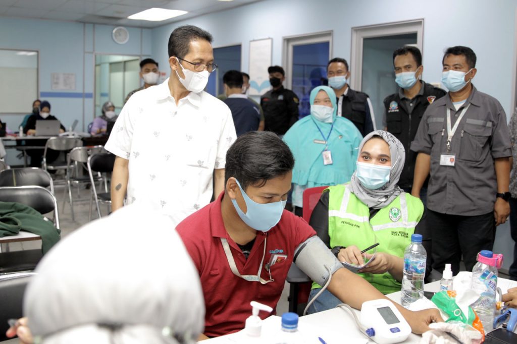 Warga Selingsing Sangat Antusias Mengikuti Vaksinasi Covid-19