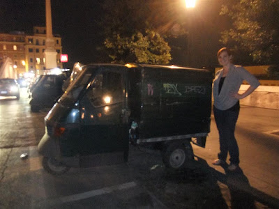 mini garbage truck, rome italy