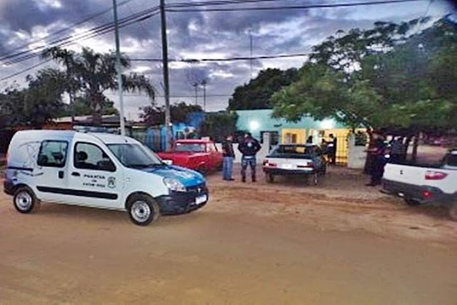 Fue Asesinado de un cuchillazo frente a su Hijo