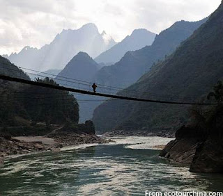 the nujiang river or Salween in China