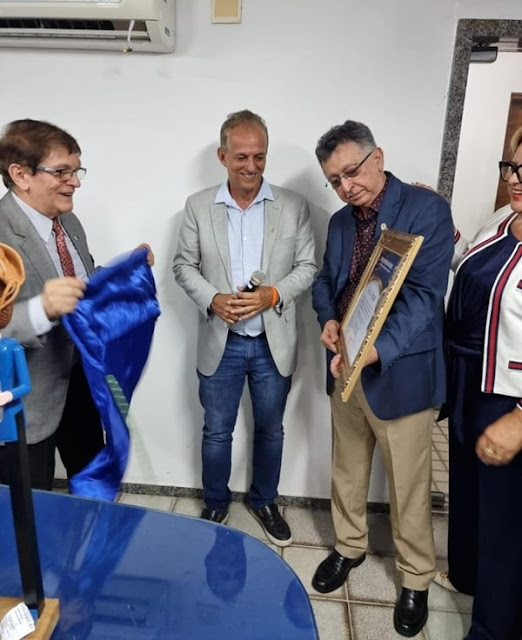 Presidente do Cofeci visita nova Sede do Creci-PE, profere palestra e recebe homenagem