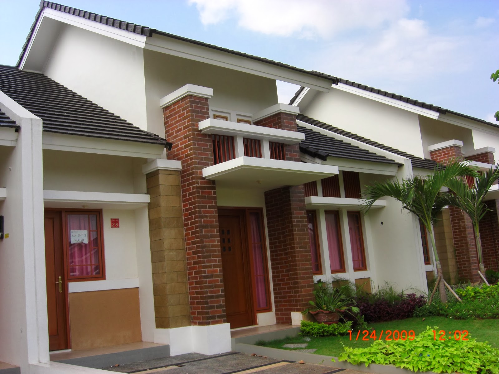 DESAIN RUMAH CONTOH RUMAH MINIMALIS 4