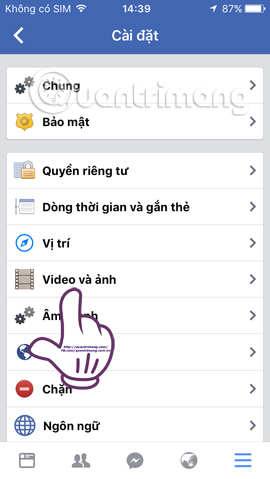 Install videos and photos on Facebook