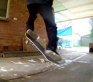 Backside 180 ollie by TET