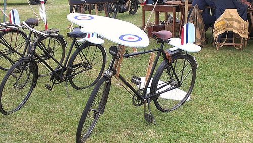 Replica wings with old bicycle