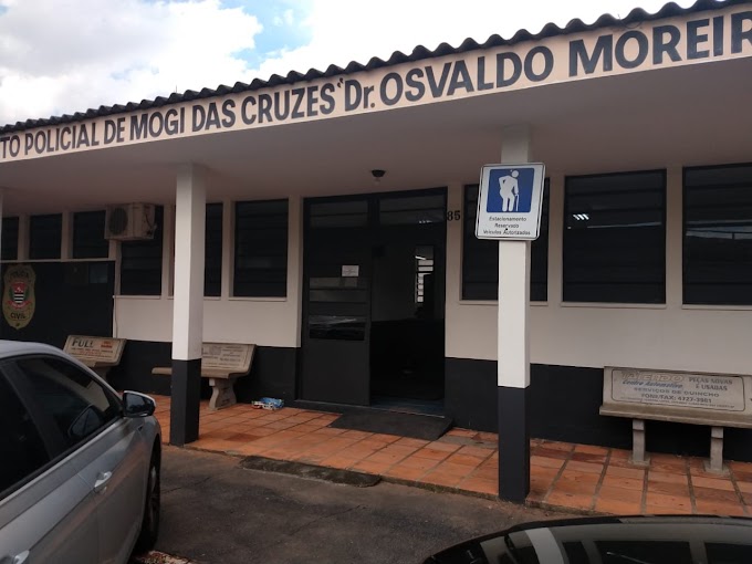 INVESTIGADOR REAGE, IMPEDE ROUBO EM MERCEARIA NO BAIRRO DO MOGI MODERNO E ATINGE BANDIDO FORAGIDO DA PRISÃO. 0 CÚMPLICE FUGIU