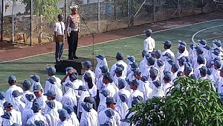 Bertajuk Police Goes To School OPS Zebra Pallawa 2023, Kasat Lantas Polres Soppeng Beri Sejumlah Himbauan Untuk Siswa Smansa 