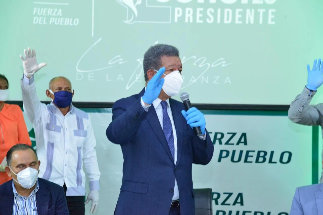 leonel fernandez