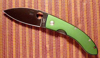 Spyderco Lum folder