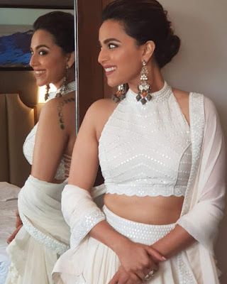 swara bhaskar latest stills