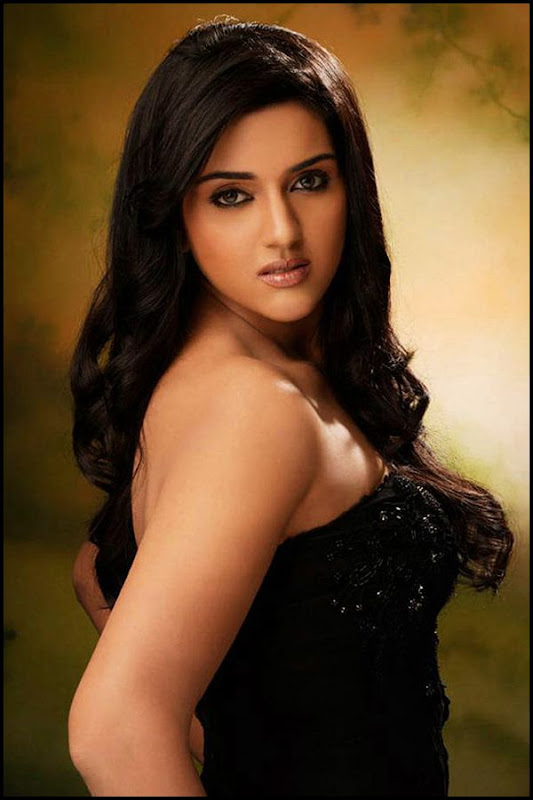 ragini-hot-model