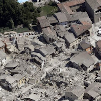 Italian earthquake,escuers continue efforts to find survivors