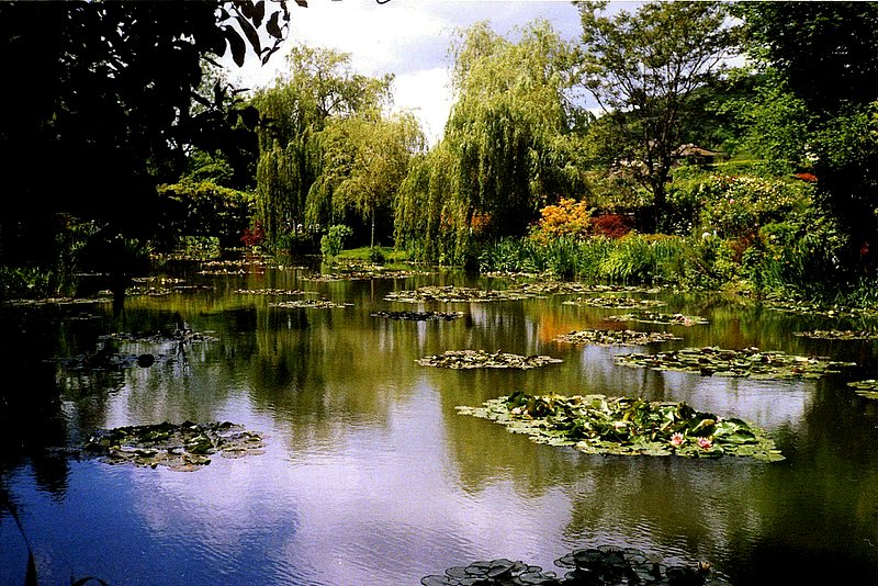 jardin de monet se trouve Ã  giverny Ã  75km de paris Ã  la porte de ...