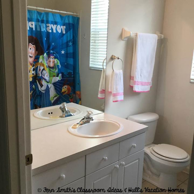 Fern Smith's Classroom Ideas Review of Florida Vacation Rentals - Hulls Vacation Homes in Kissimmee, Florida. Teacher Discount too!