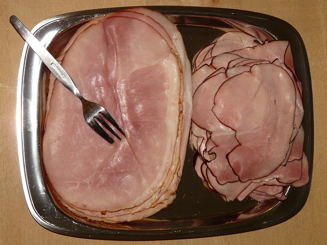 Lean, very thinly sliced ham for lunch