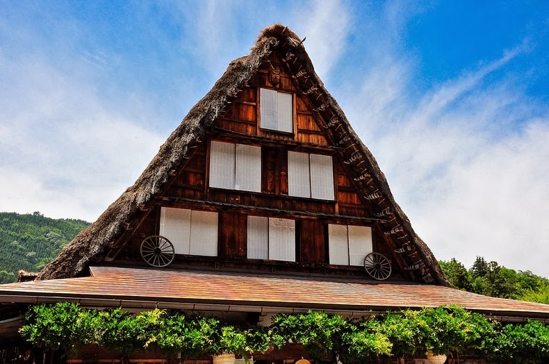 gassho-zukuri farmhouse-10