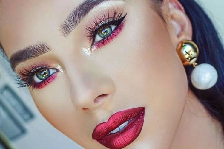 Maquillaje de navidad para mujer que necesitas para lucir como diva