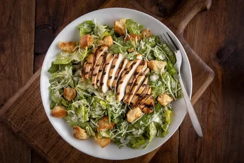 Classic Chicken Caesar Salad: A Timeless Delight