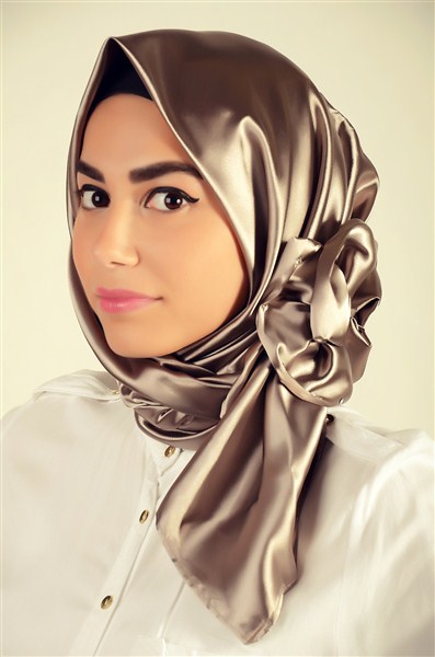 model hijab untuk ke pesta pernikahan 2017/2018 model hijab untuk ke pesta pernikahan 2017/2018