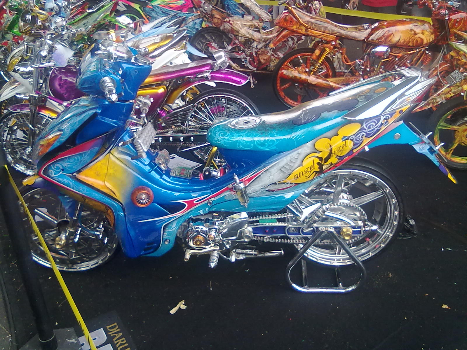 Juara 1 Modifikasi Motor