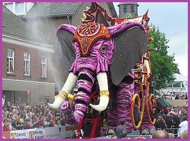 Zaqi Obat Pusing: Parade Bunga Bloemencorso