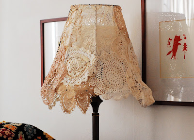 Craft Ideas Doilies on Vintage Doily Lampshade