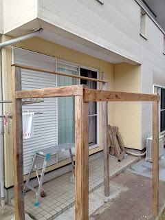 小林家内業 Kobayashi Home Office Blog 廃材で屋根付き屋外キッチンを制作