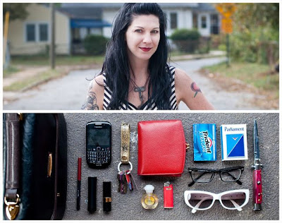 What's In Your Bag? Seen On lolpicturegallery.blogspot.com