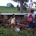 Ônibus que faz transporte para o Guajará sofre acidente na estrada do Japim na tarde desta segunda-feira