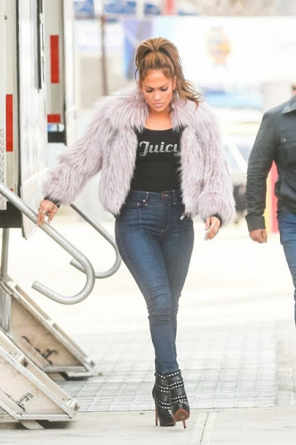 Jennifer Lopez on the Set of Hustlers in New York 2019