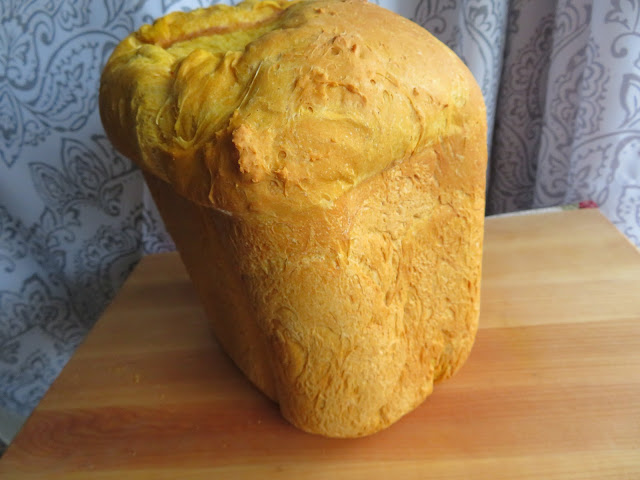 Warm & Cozy Pumpkin Bread
