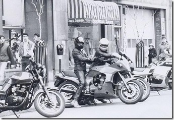 kawasaki_gpz900R_02