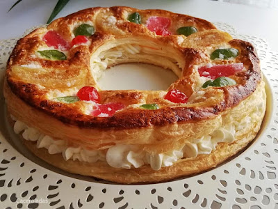 Roscón de Reyes de hojaldre