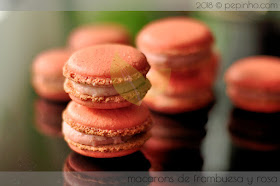 Macarons rosa y frambuesa