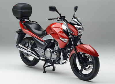 Suzuki Inazuma 250 Street Accessory Pack (2013) Front Side