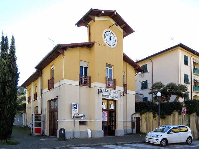 Funicular of Montenero, piazza delle Carrozze, Livorno