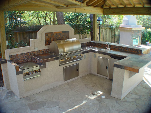 Outdoor Kitchen Designs