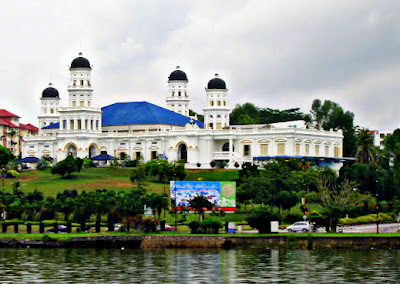 Keindahan Senibina Masjid di Negeri Johor