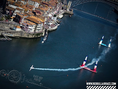 red bull wallpapers. Red Bull Air Race - 12th e