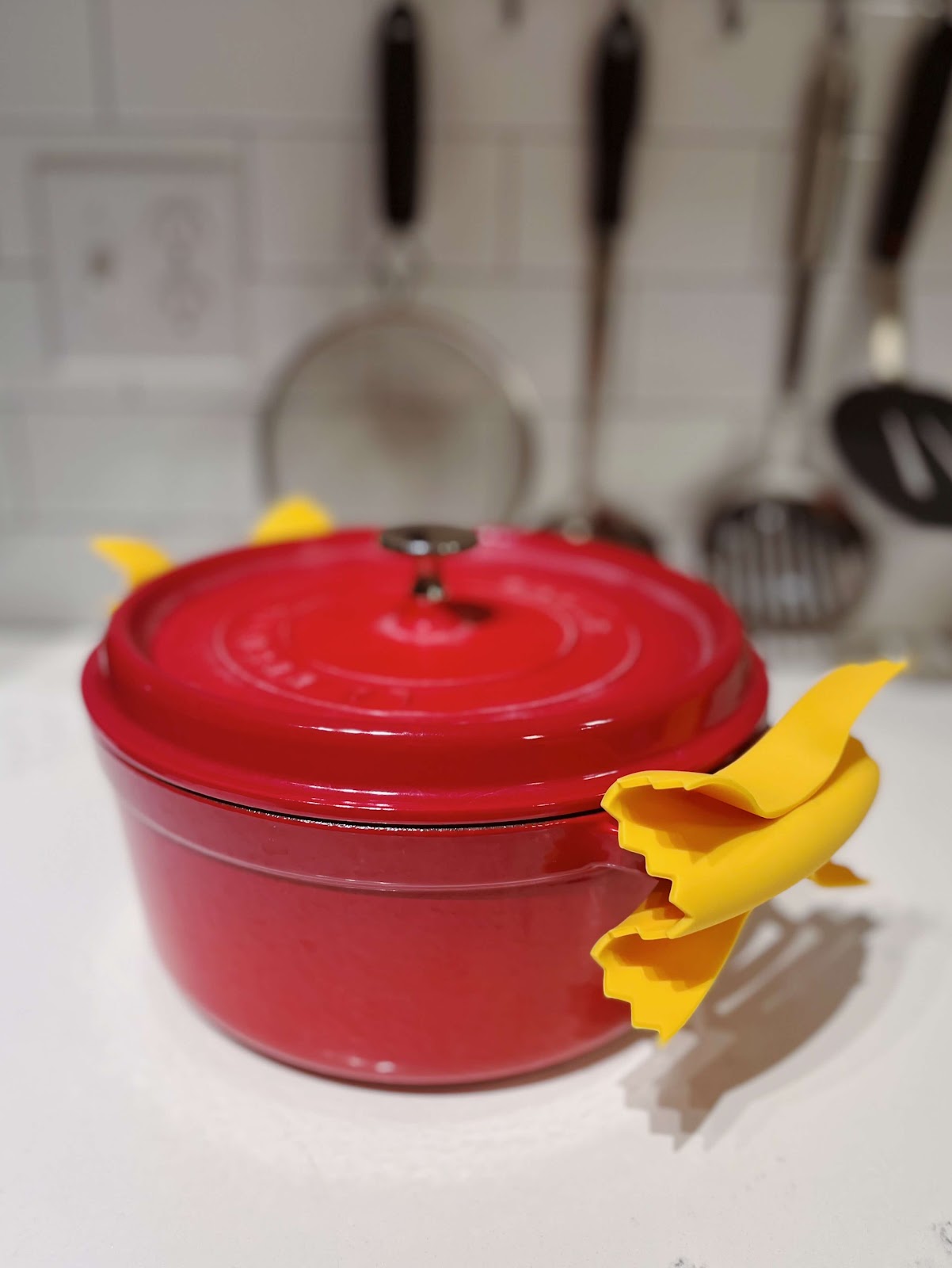 意大利面造型设计锅垫防烫 farfalloni-shaped-pot-holder-cookware